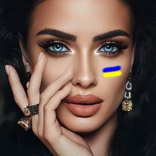 Miss Ukraine 🩵 @kristina_stoloka в Инстаграм