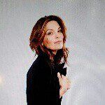 alana_delagarza