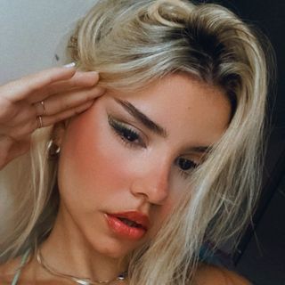 alexia_costa_