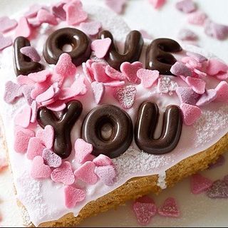 b_l.o.v.e_