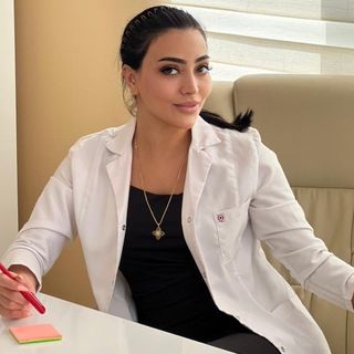 cosmetologist_dr.aysel