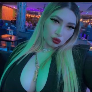 Deisy Garcia @deisycurvydoll в Инстаграм