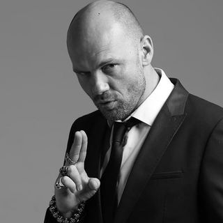 dyadya_vanya_official