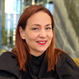 elena_shamugiya