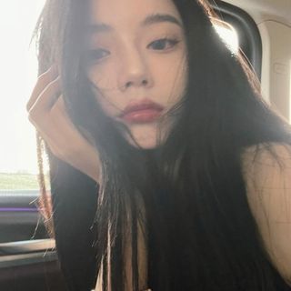 何丹彤 @he_dantongg в Инстаграм