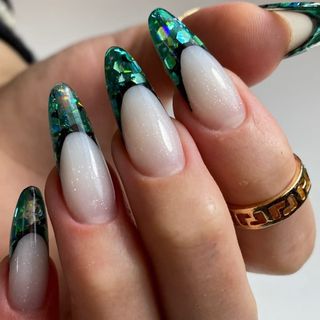 irina.nails.393.71rus