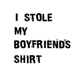I Stole My Boyfriend’s Shirt @istolemyboyfriendsshirt в Инстаграм