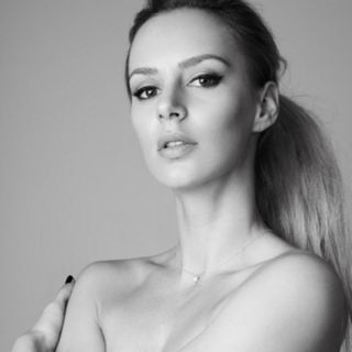 julia.rainer_