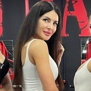 katrin.leo
