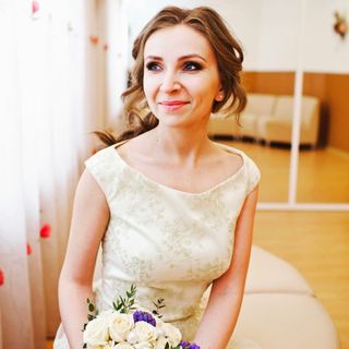 lenka.bondd