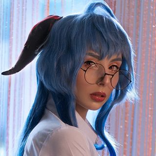 Molly Mad @madmollyx в Инстаграм