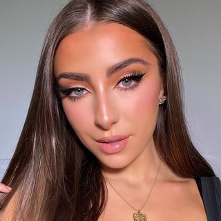 makeupbyalissiac