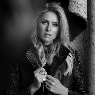 nickyhilton