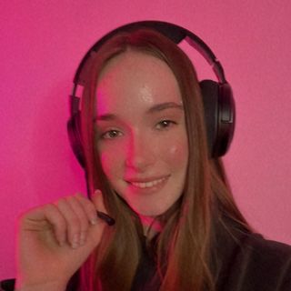 Hazelnutt @nothazelmoore в Инстаграм