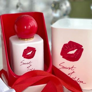 parfum.secret.of.yuliya