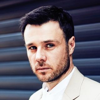 rupert_evans