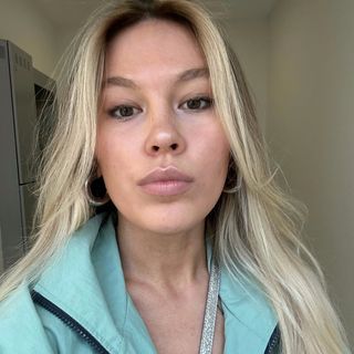 sasha_ezhova_