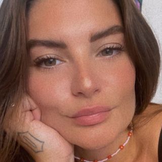 Manon Slioui @sliouimanon в Инстаграм