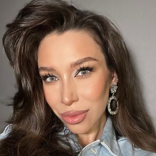 tryla_la
